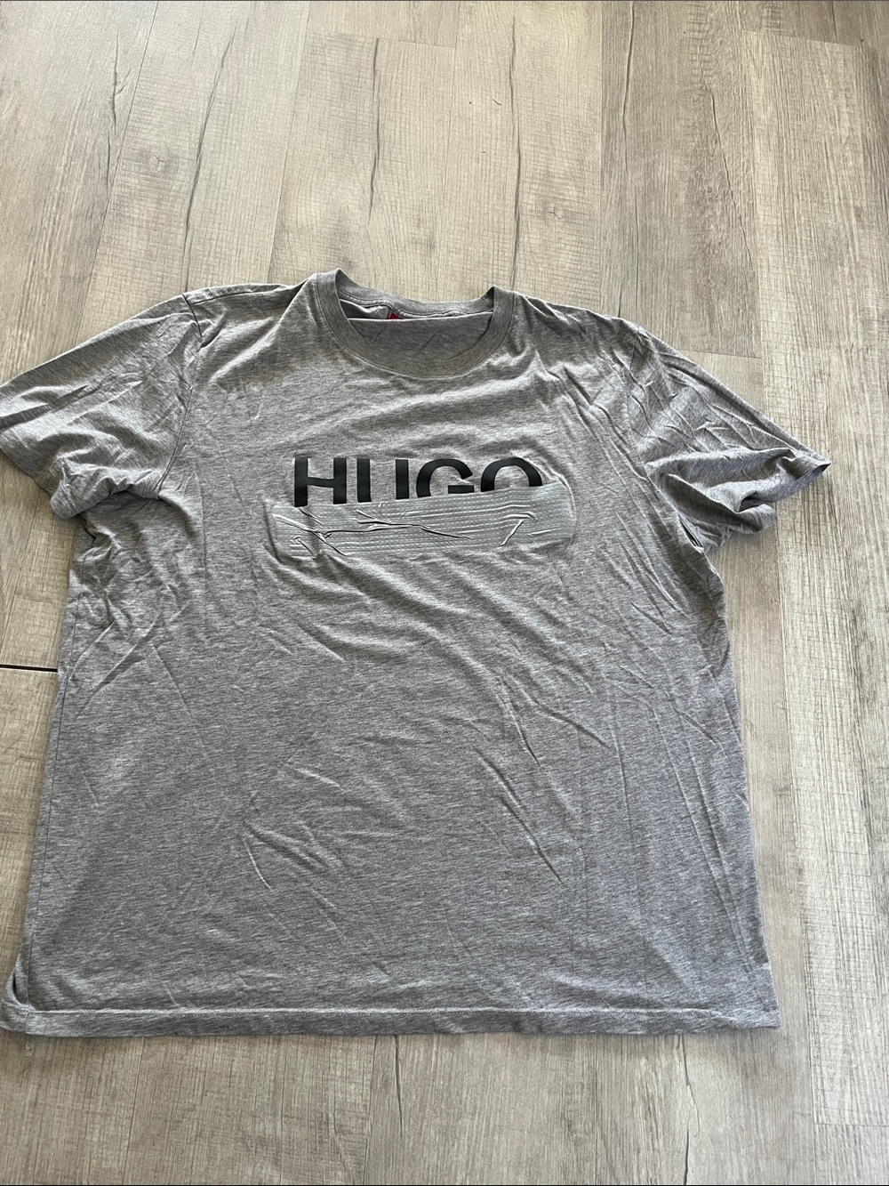 ✨Hugo Boss Graphic Tee✨